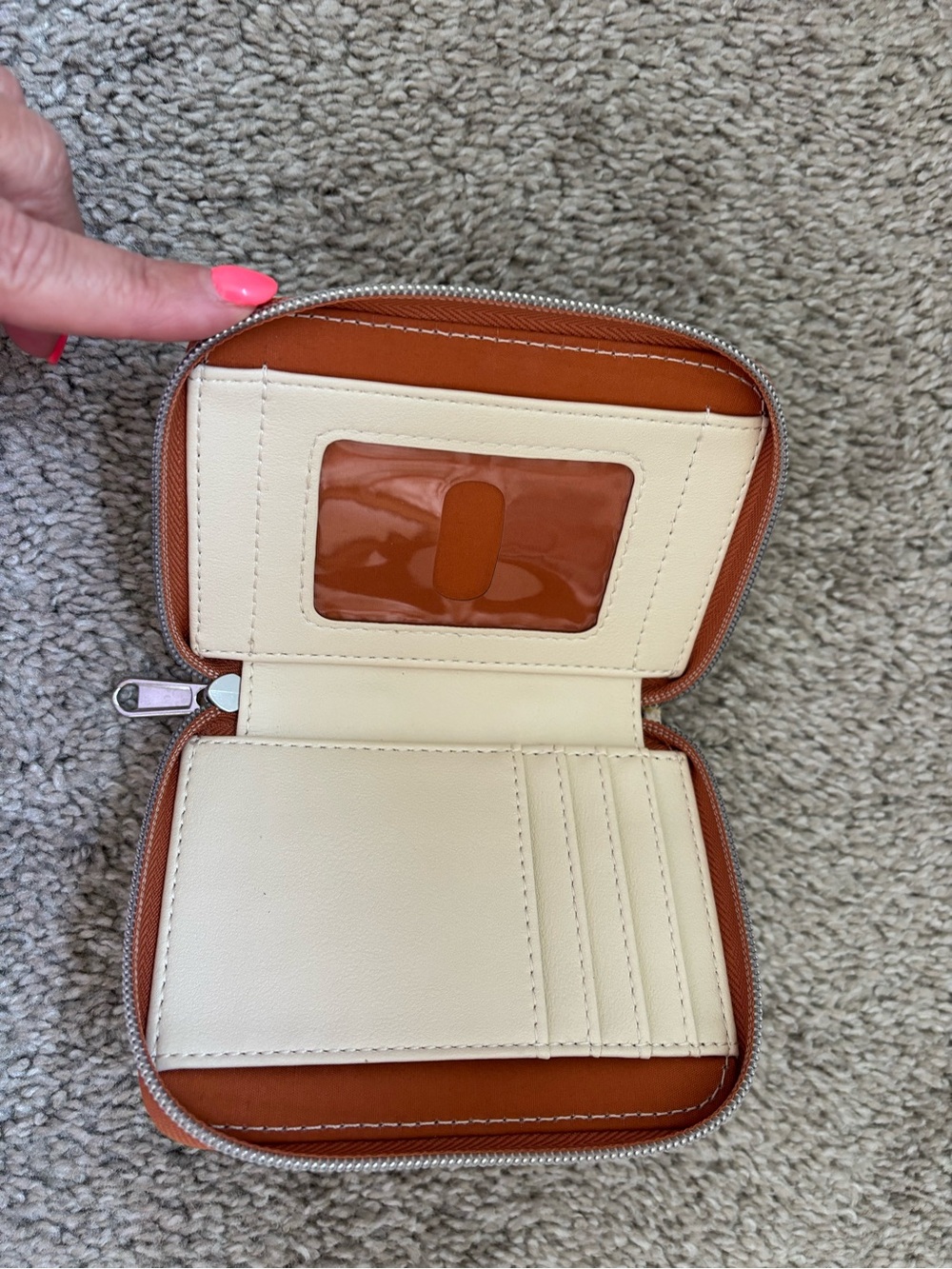 Loungefly Beauty and the Beast Backpack and matching wallet - Picture 10 of 10